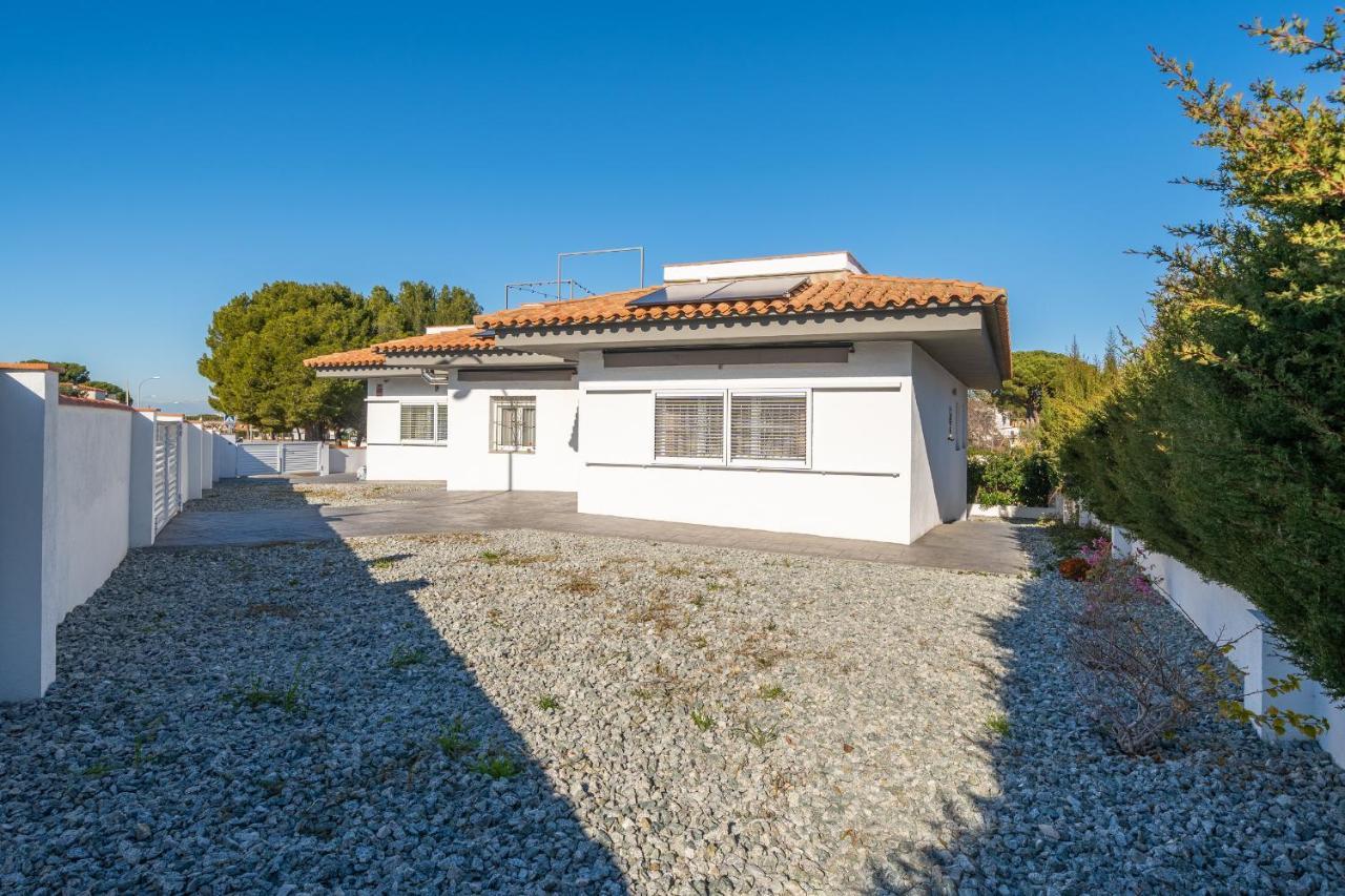 Villa Deborah L'Escala Exterior photo